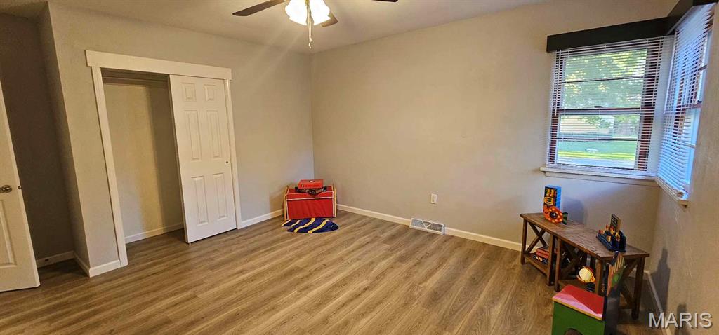 William H & Moureen L Emerys - Residential Lease