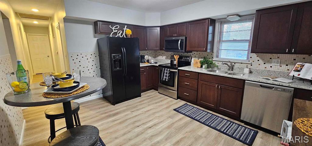William H & Moureen L Emerys - Residential Lease