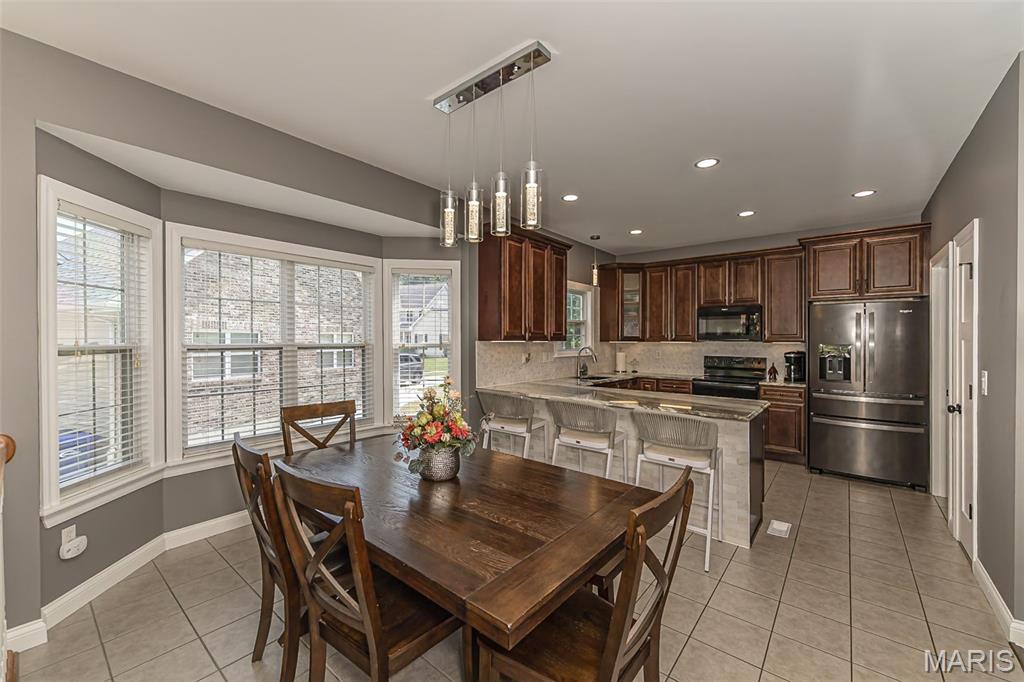 Ivy Chase - Residential