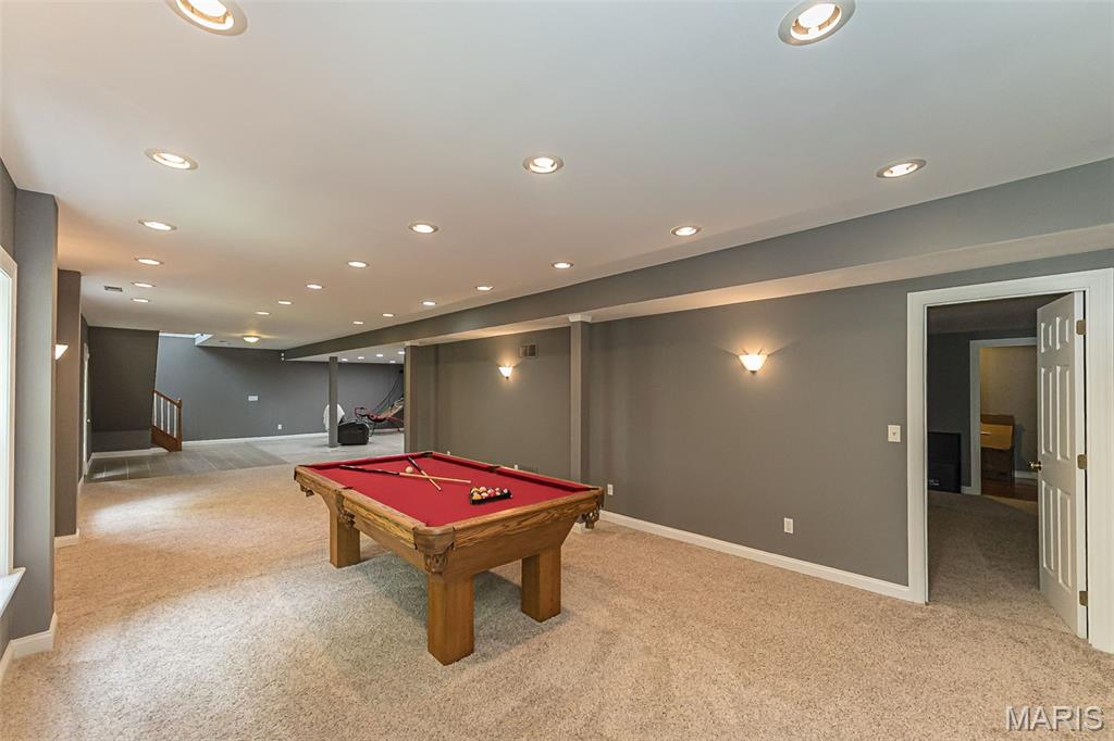 Ivy Chase - Residential
