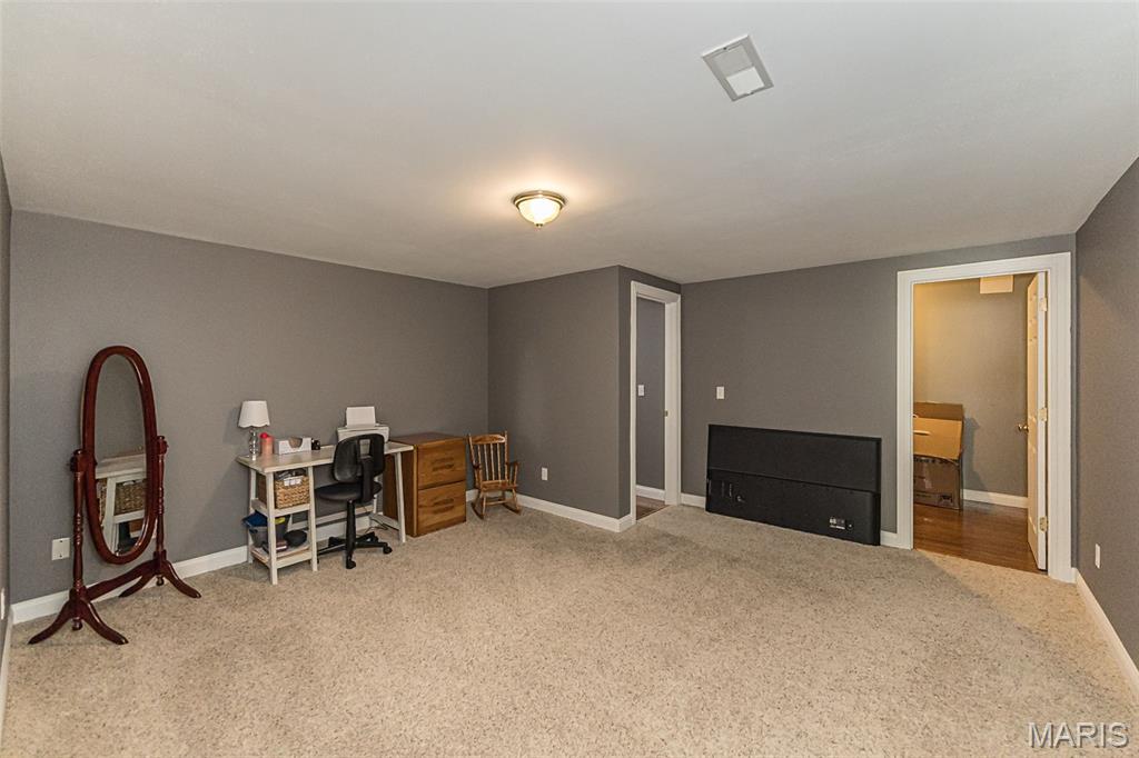 Ivy Chase - Residential