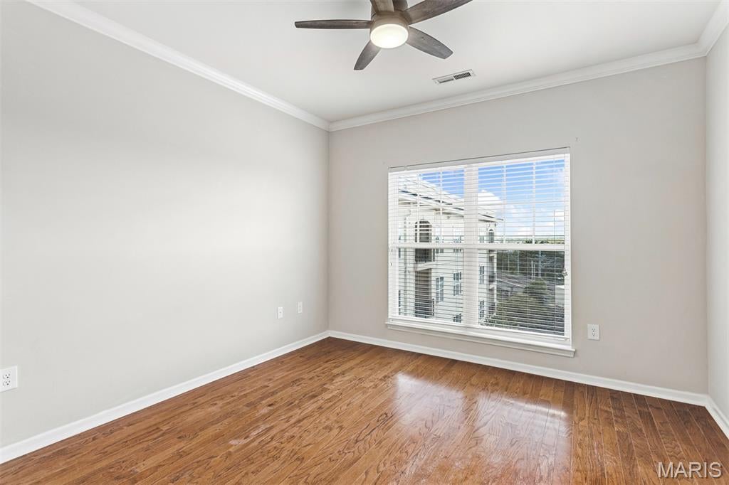 Hanley Station Condo First - Residential