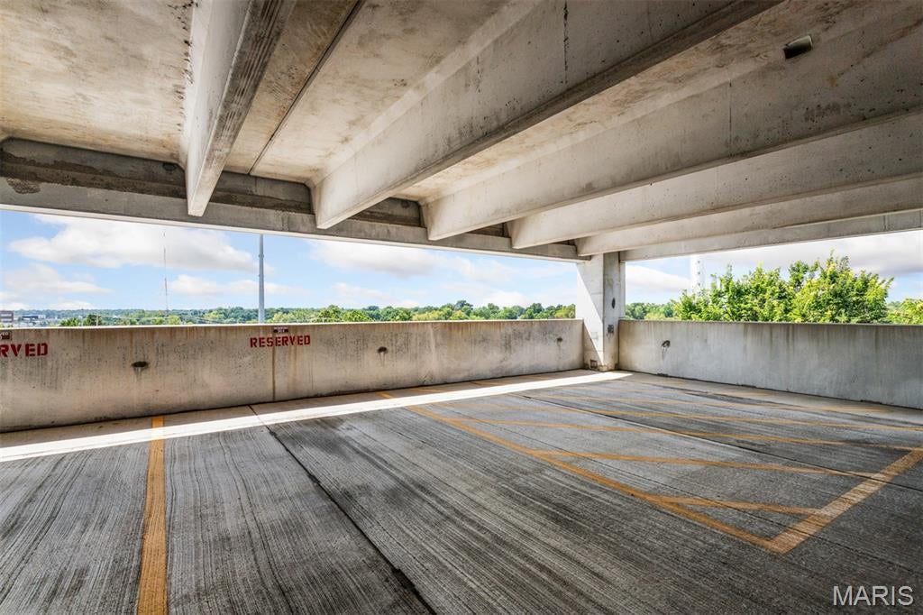 Hanley Station Condo First - Residential