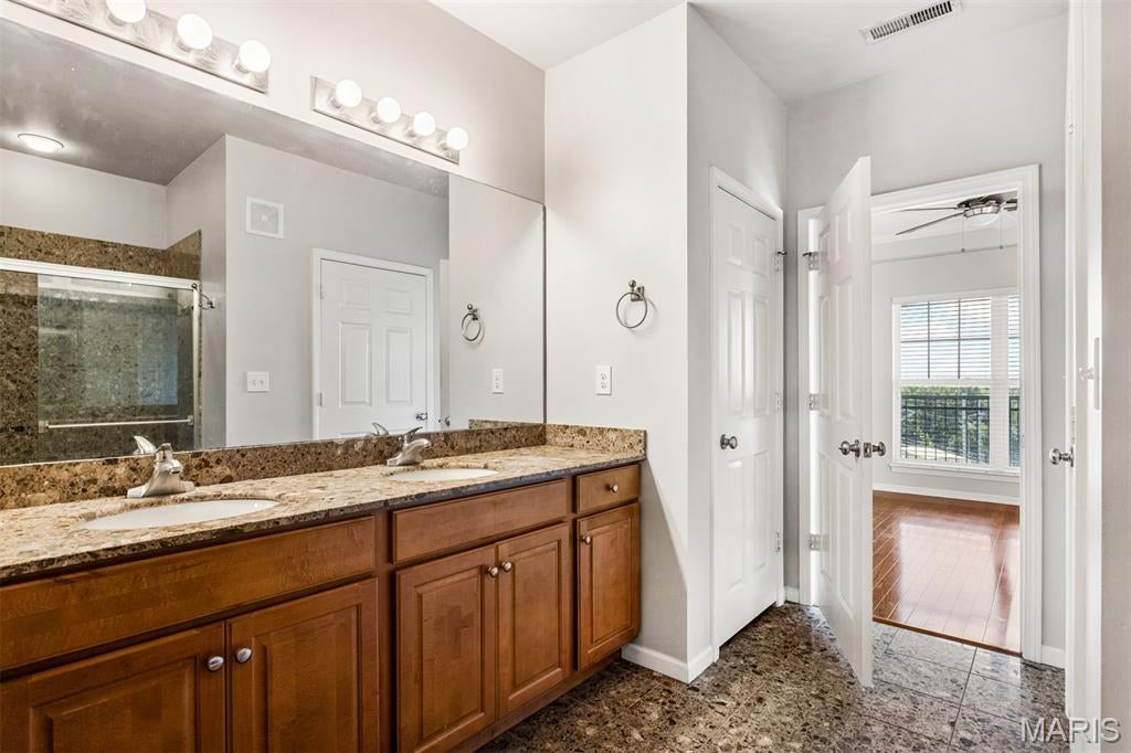 Hanley Station Condo First - Residential