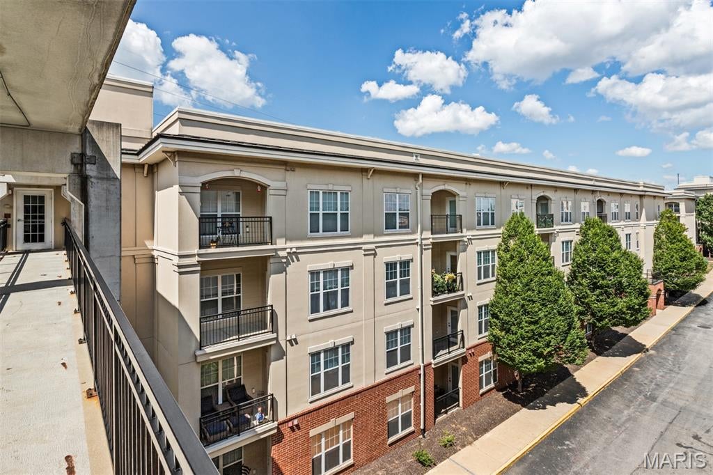 Hanley Station Condo First - Residential