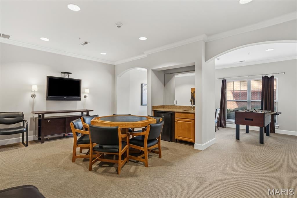 Hanley Station Condo First - Residential