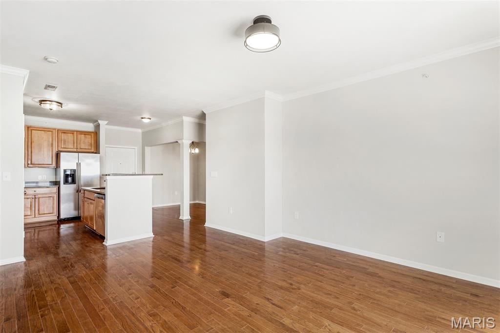 Hanley Station Condo First - Residential