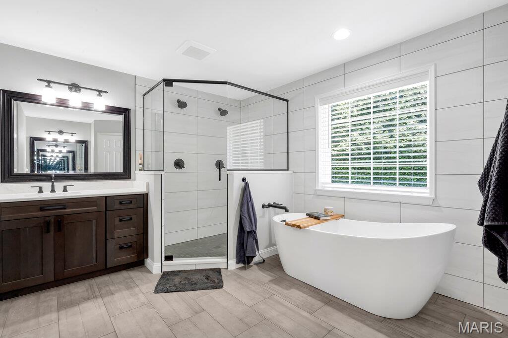 Maple Hill 1st Add - Residential