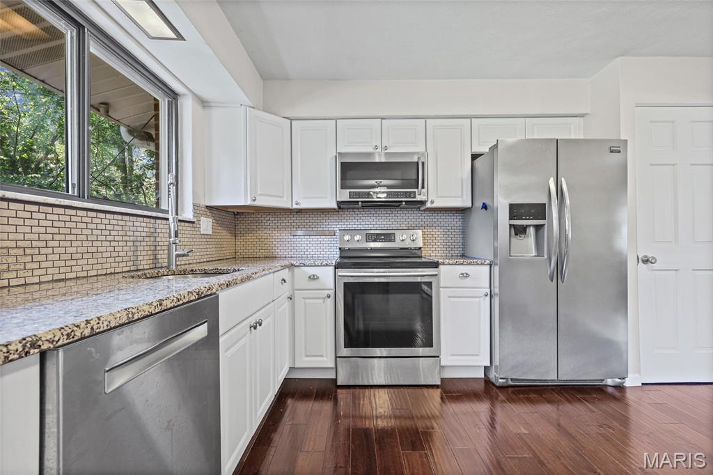 Barrington Estates 4 - Residential