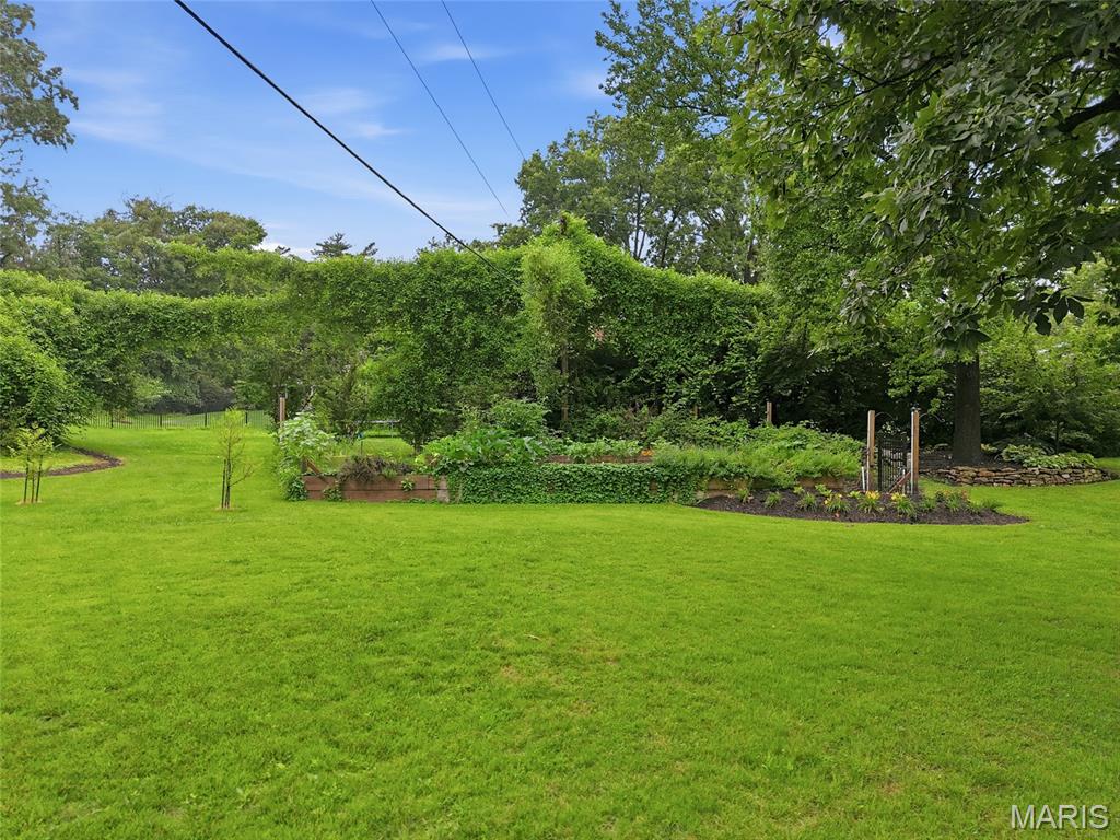Barrington Estates 4 - Residential