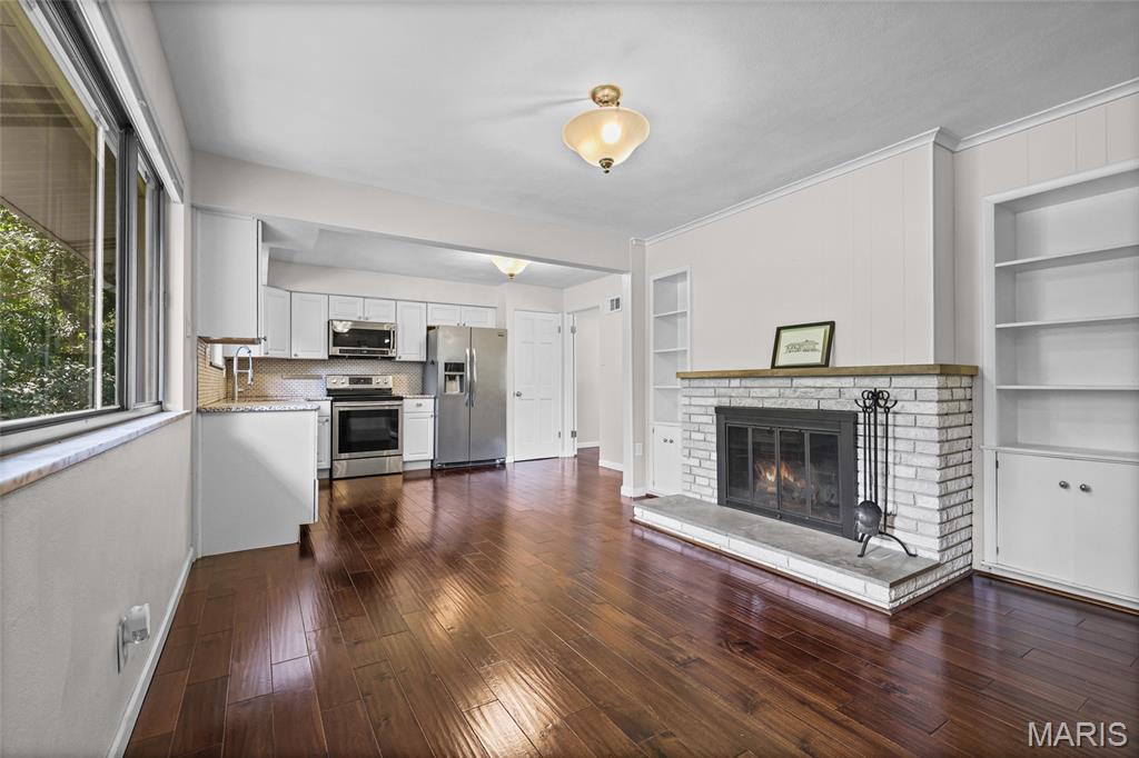 Barrington Estates 4 - Residential