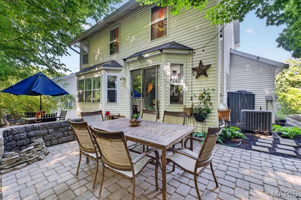 Dougherty Ferry Woods One - Residential