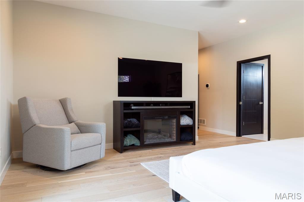 Vallonis Consolidation - Residential