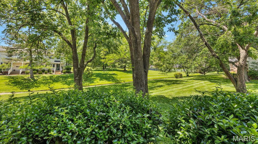 Brentwood Forest Condo Ph Four - Residential