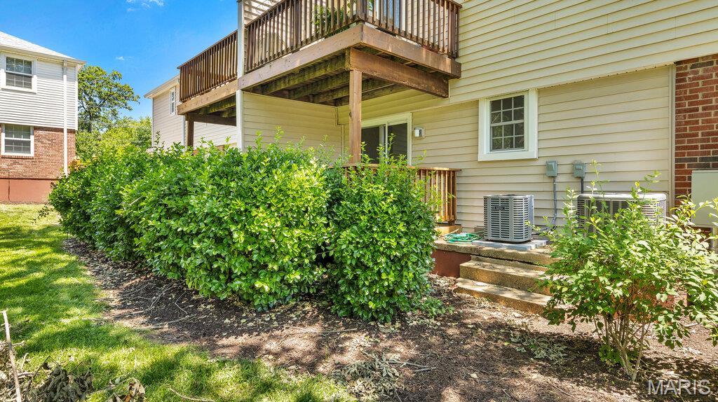 Brentwood Forest Condo Ph Four - Residential