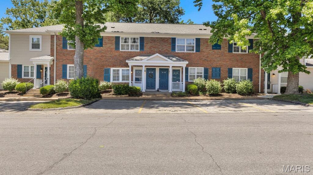 Brentwood Forest Condo Ph Four - Residential