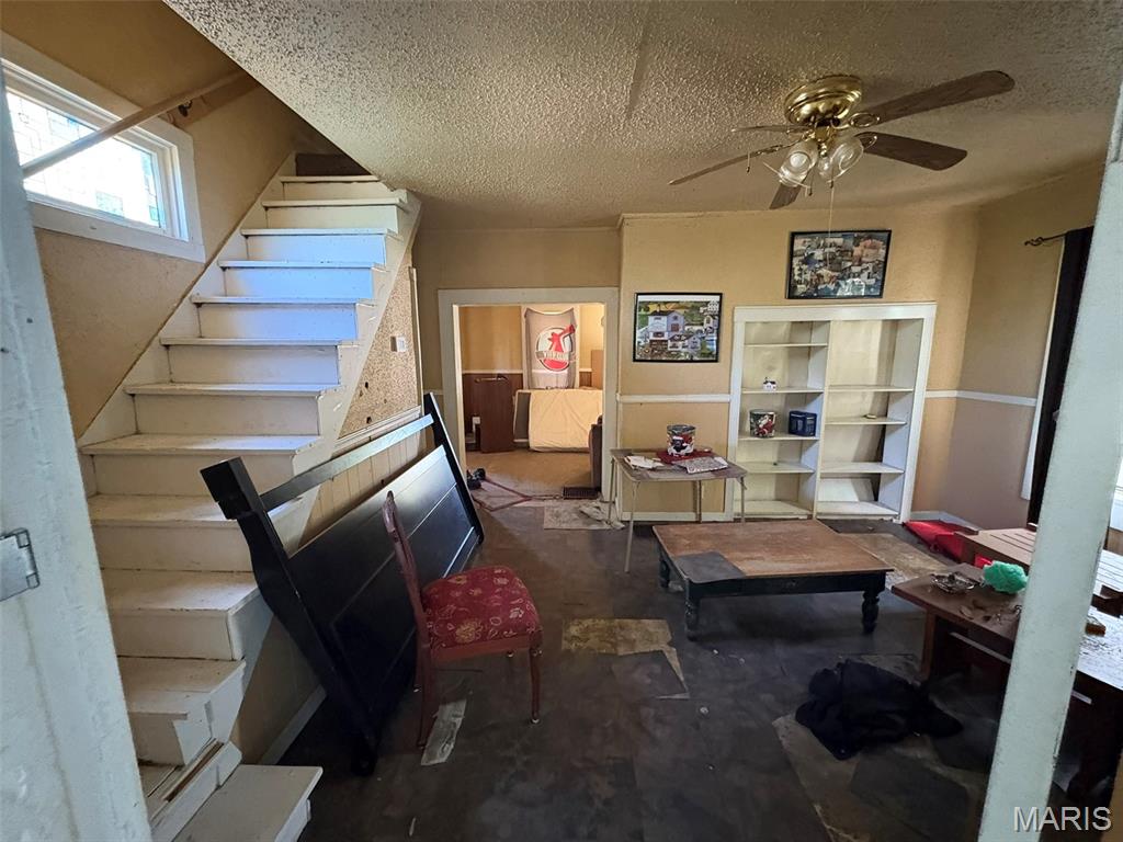 Looks Second Add - Residential