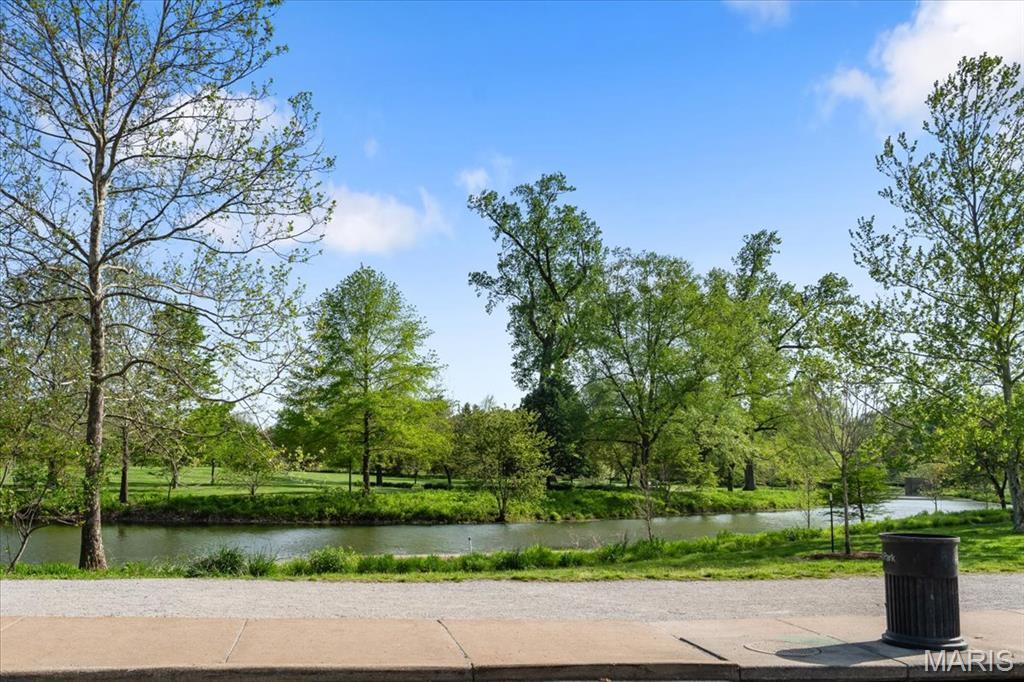 Pershing Ave Condo - Residential Lease