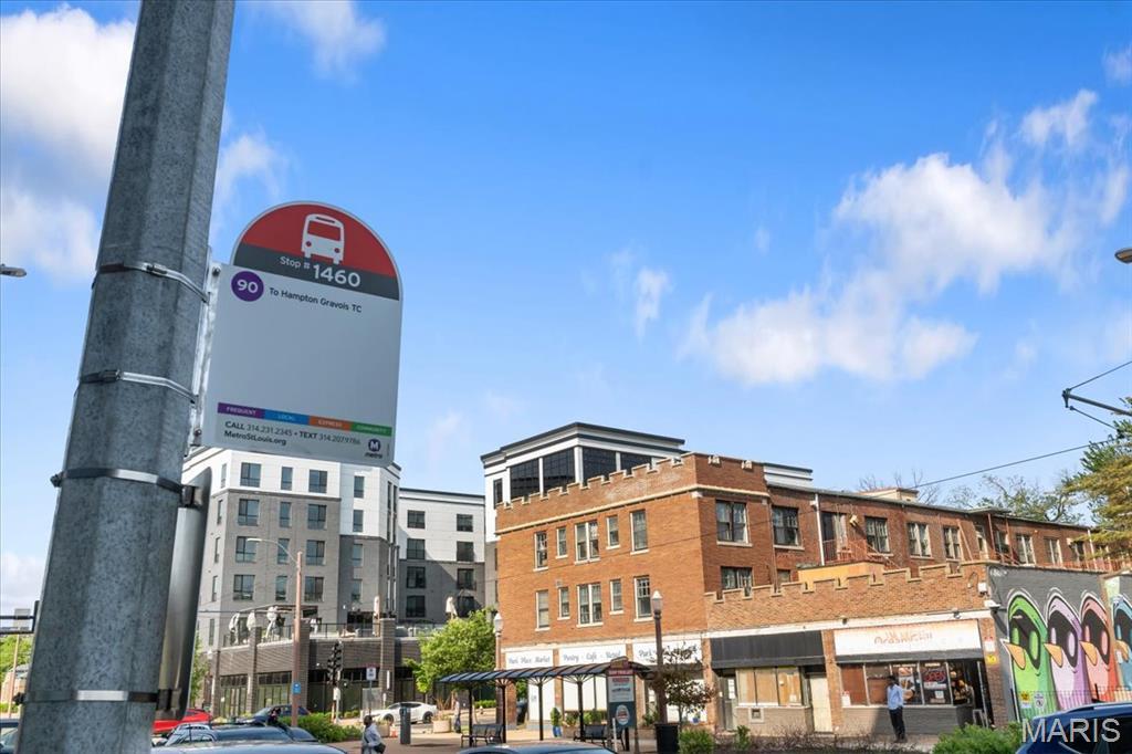 Pershing Ave Condo - Residential Lease