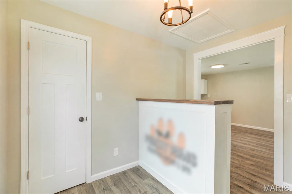 Squires Add - Residential