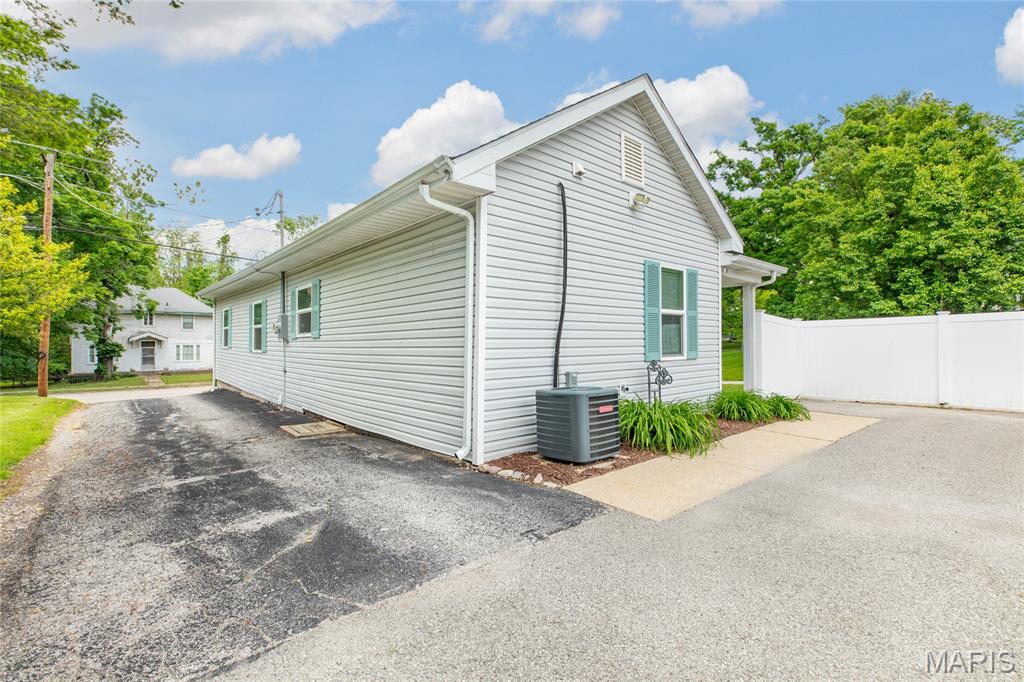 Squires Add - Residential