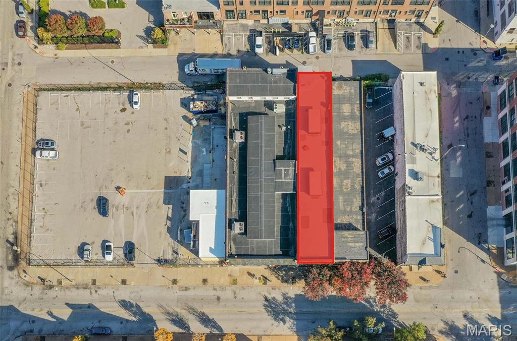 Lucas & Hunt Add - Commercial Sale