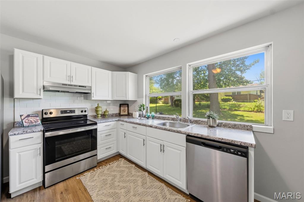 Hathaway Manor - Residential