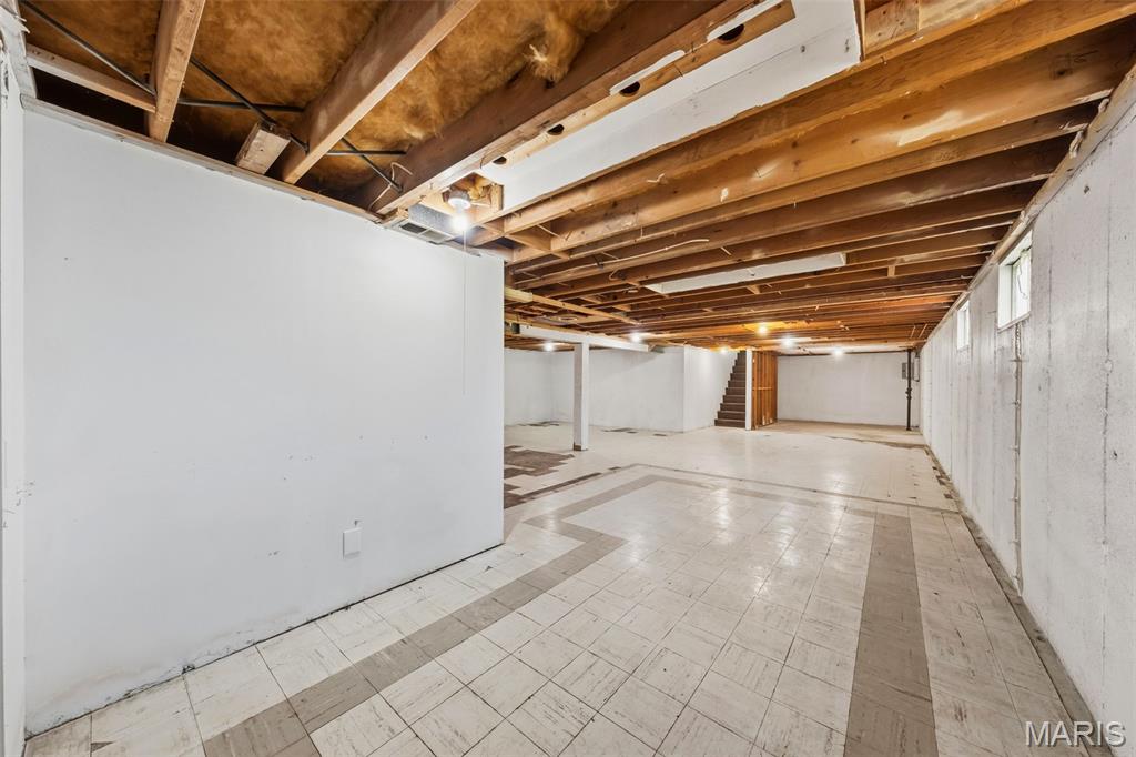 Hathaway Manor - Residential
