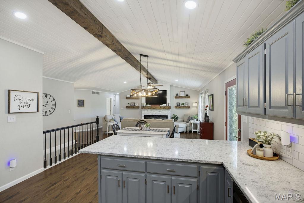 Chateau Ridge - Residential