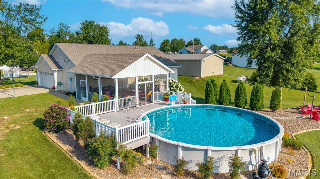 Chateau Ridge - Residential