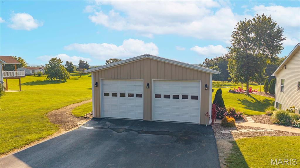 Chateau Ridge - Residential