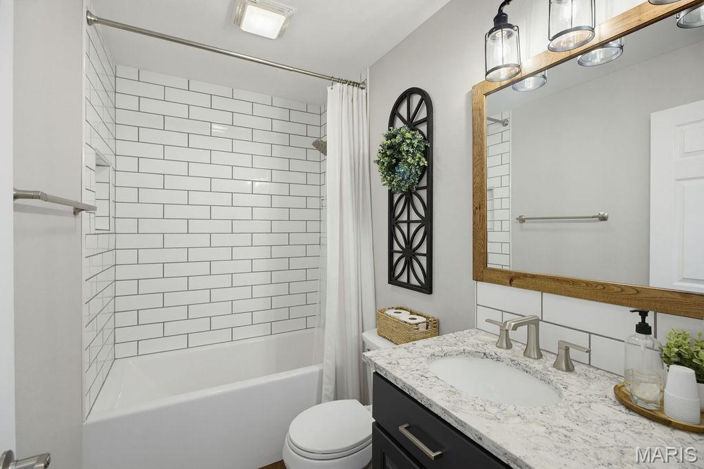 Chateau Ridge - Residential