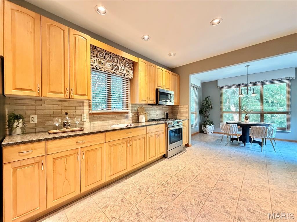 Woodridge Estates 6th Add - Residential