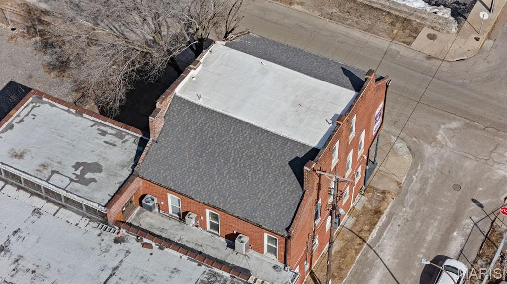 North Broadway - Commercial Sale