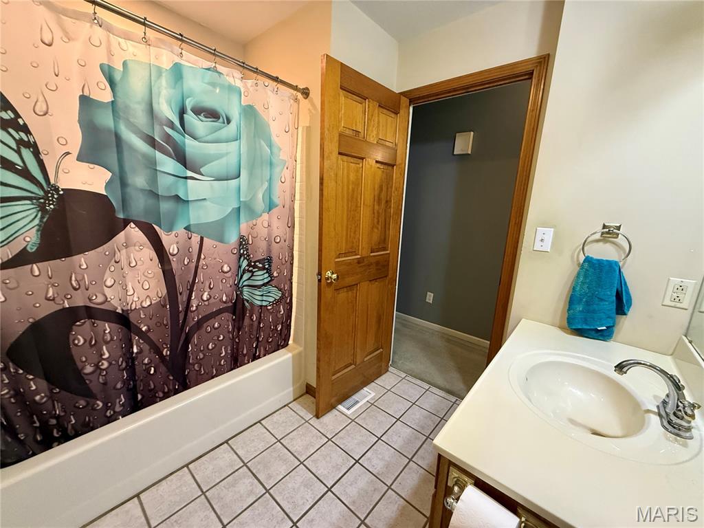 Hummingbird Estates 2nd - Residential