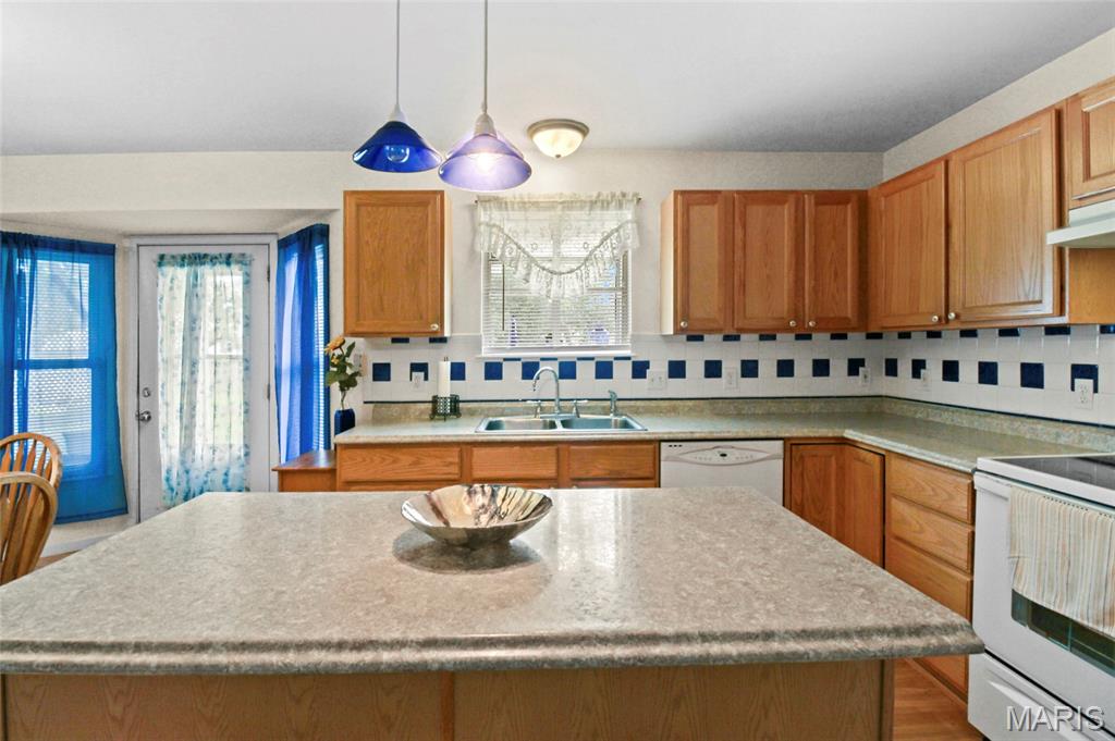 Ridgetop Estate #4 - Residential