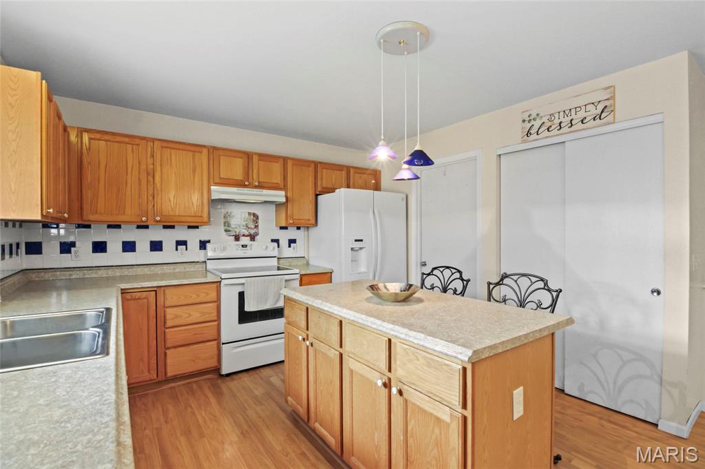 Ridgetop Estate #4 - Residential