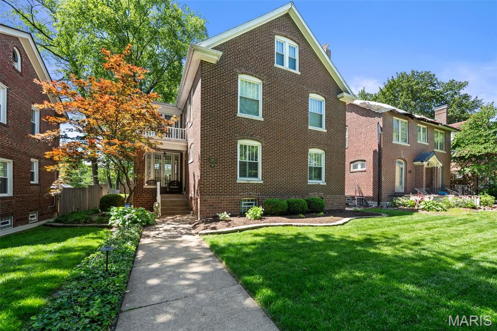 Ames Place - Residential
