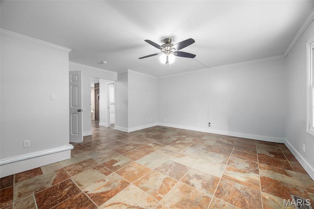 Briar Wood Manor - Residential