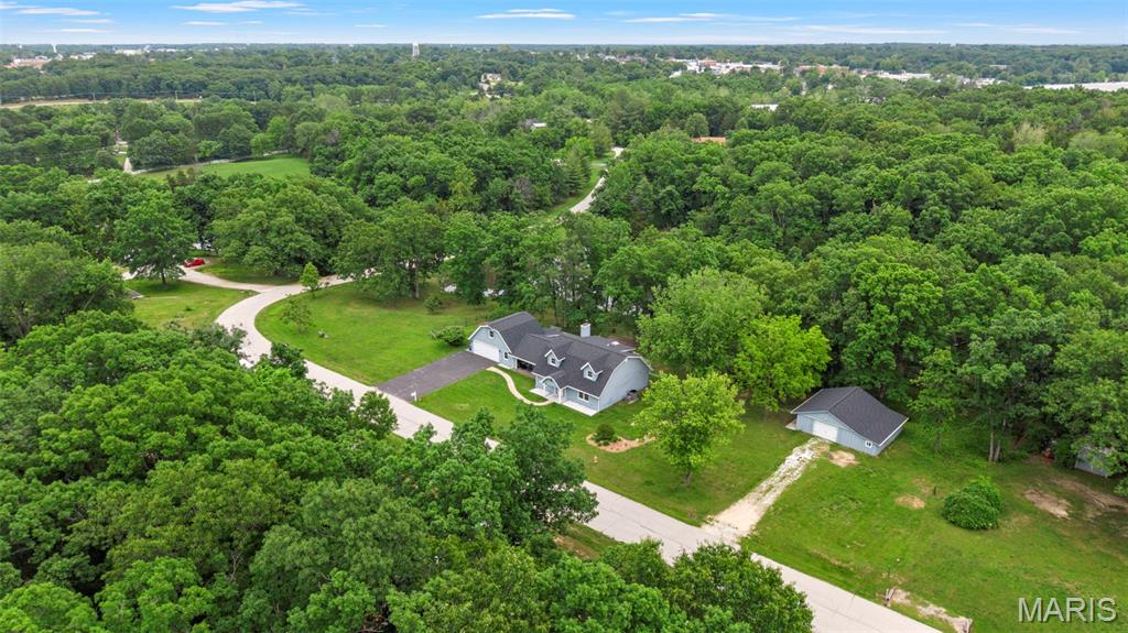 Briar Wood Manor - Residential