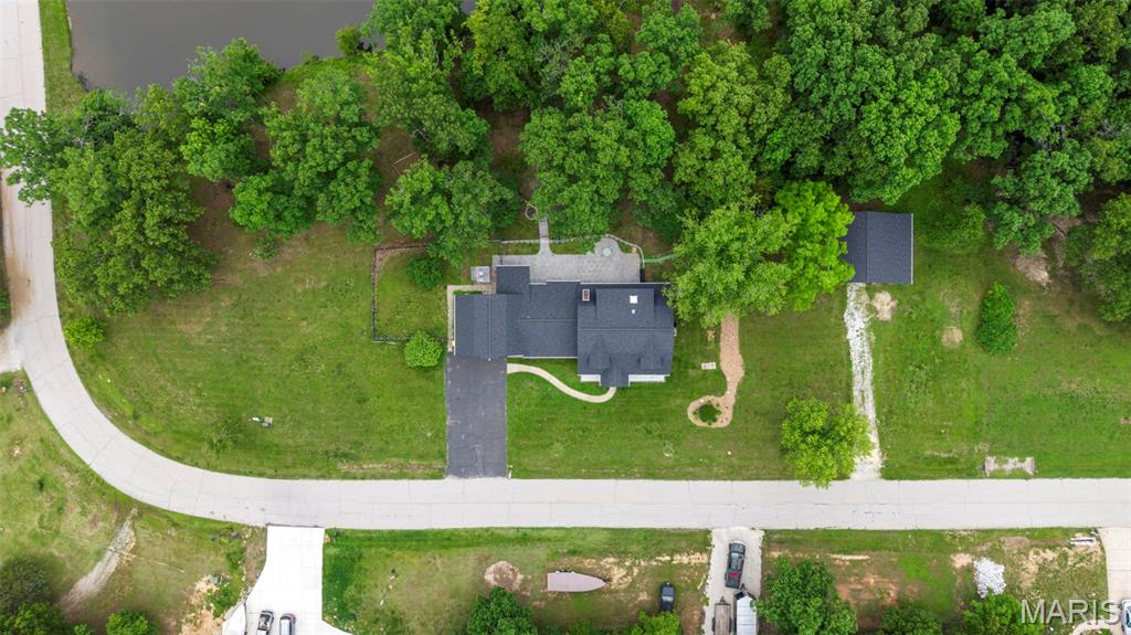 Briar Wood Manor - Residential