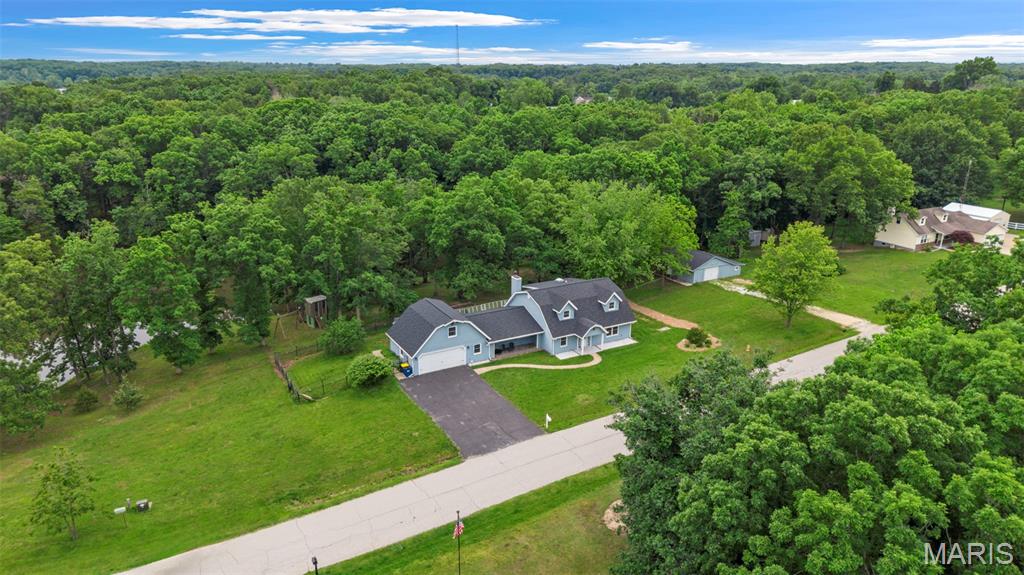 Briar Wood Manor - Residential
