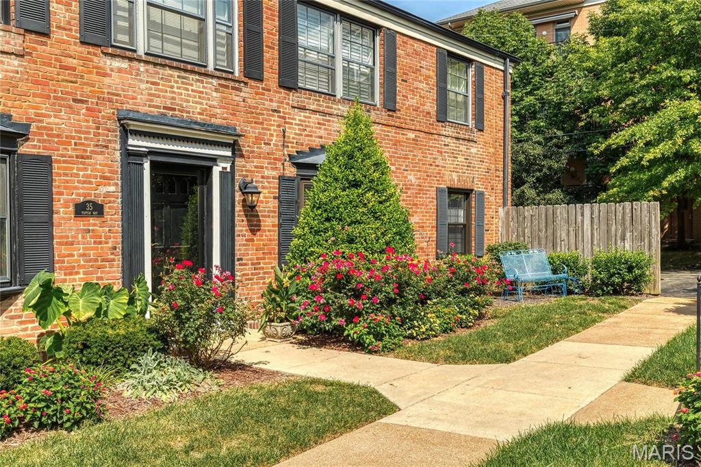 Topton Park Condo - Residential Lease