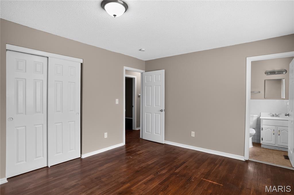 Larimore Plaza 2 2 - Residential