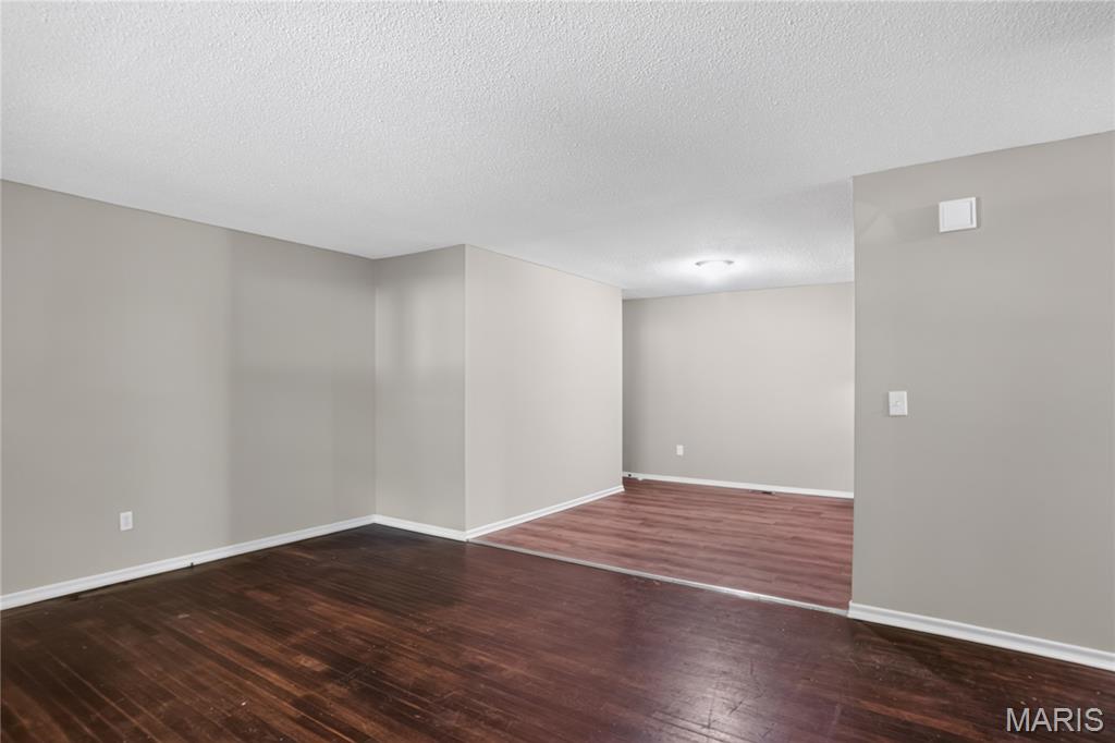 Larimore Plaza 2 2 - Residential