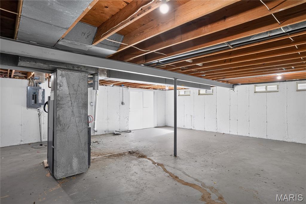 Larimore Plaza 2 2 - Residential