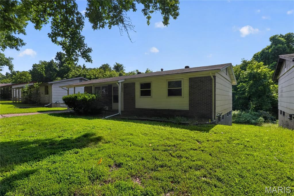 Larimore Plaza 2 2 - Residential
