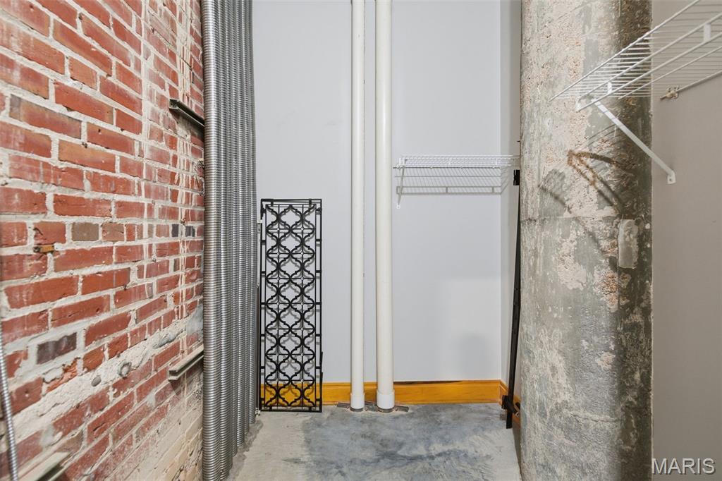Windows Lofts - Residential