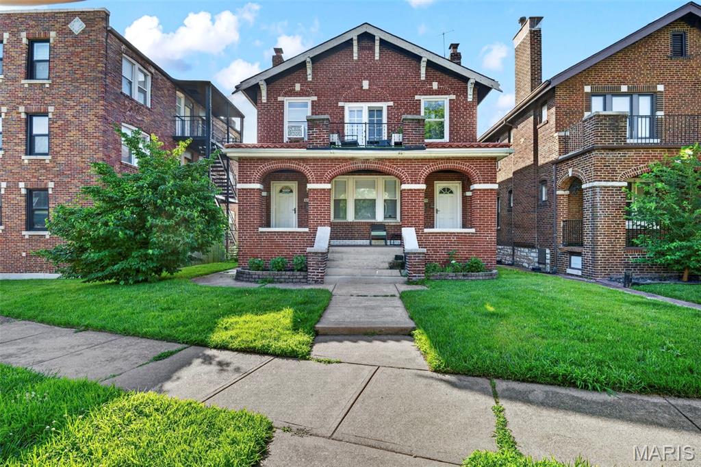 Excellent investment opportunity in the highly desirable Southampton neighborhood! This charming all-brick duplex with beautiful arched brickwork is fully occupied, offering immediate rental income from day one. The 1st floor tenant is on a lease until May 2027 paying $1,300/month and the 2nd floor tenant is on a lease until March 2027 paying $1,395/month. Each spacious unit features a comfortable living room with a fireplace, formal dining room, kitchen, full bath, 2 generously sized bedrooms, and a sunroom. The original hardwood floors throughout both units adds character and appeal. Additional features include a spacious covered front porch, basement laundry hookups, a fully fenced level backyard, and a detached 2-car garage. With a BRAND NEW ROOF in place, one of the home's biggest maintenance items has been taken care of for you. Located just minutes from restaurants, shopping, parks and everything South City has to offer. Whether you’re looking to grow your investment portfolio with a strong income-producing property or planning for future owner-occupancy once leases expire, this property offers flexibility and long-term potential. Don’t miss this opportunity to own a well-maintained duplex in one of South City’s most sought-after neighborhoods!