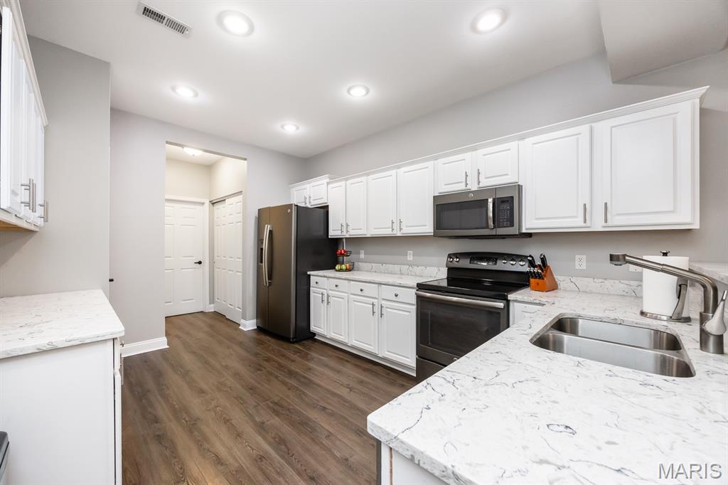 Stone Bridge Villas Condo - Residential